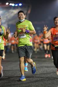 BIB: 100, 21286, 2705
                            <button type="button" onclick="openModal(16113851)" class="btn btn-primary btn-sm float-right btn-popup" data-toggle="modal" data-target=".modal-high-quality">
                        <i class="fas fa-shopping-cart"></i> Add to Cart
                    </button>
                                            <button type="button" onclick="isThisMe(16113851, true)" class="btn btn-success btn-sm float-right btn-popup btn-isme hidden" data-toggle="tooltip" data-placement="bottom" title="นี่คือรูปของคุณใช่ไหม คลิกที่นี่เพื่อเอาเข้าอัลบั้ม">
                        <i class="fas fa-plus"></i> Add to album
                    </button>
                    <button type="button" onclick="isThisMe(16113851, false)" class="btn btn-warning btn-sm float-right btn-popup btn-isnotme hidden">
                        <i class="fas fa-ban"></i> Remove from album
                    </button>