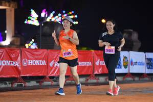 BIB: 21791
                            <button type="button" onclick="openModal(16094235)" class="btn btn-primary btn-sm float-right btn-popup" data-toggle="modal" data-target=".modal-high-quality">
                        <i class="fas fa-shopping-cart"></i> Add to Cart
                    </button>
                                            <button type="button" onclick="isThisMe(16094235, true)" class="btn btn-success btn-sm float-right btn-popup btn-isme hidden" data-toggle="tooltip" data-placement="bottom" title="นี่คือรูปของคุณใช่ไหม คลิกที่นี่เพื่อเอาเข้าอัลบั้ม">
                        <i class="fas fa-plus"></i> Add to album
                    </button>
                    <button type="button" onclick="isThisMe(16094235, false)" class="btn btn-warning btn-sm float-right btn-popup btn-isnotme hidden">
                        <i class="fas fa-ban"></i> Remove from album
                    </button>