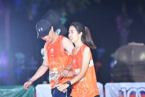 BIB: 1553, 25943
                            <button type="button" onclick="openModal(16099095)" class="btn btn-primary btn-sm float-right btn-popup" data-toggle="modal" data-target=".modal-high-quality">
                        <i class="fas fa-shopping-cart"></i> Add to Cart
                    </button>
                                            <button type="button" onclick="isThisMe(16099095, true)" class="btn btn-success btn-sm float-right btn-popup btn-isme hidden" data-toggle="tooltip" data-placement="bottom" title="นี่คือรูปของคุณใช่ไหม คลิกที่นี่เพื่อเอาเข้าอัลบั้ม">
                        <i class="fas fa-plus"></i> Add to album
                    </button>
                    <button type="button" onclick="isThisMe(16099095, false)" class="btn btn-warning btn-sm float-right btn-popup btn-isnotme hidden">
                        <i class="fas fa-ban"></i> Remove from album
                    </button>