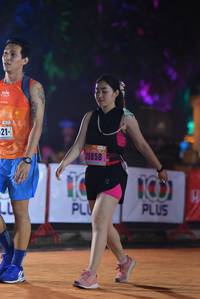 BIB: 15627
                            <button type="button" onclick="openModal(16098728)" class="btn btn-primary btn-sm float-right btn-popup" data-toggle="modal" data-target=".modal-high-quality">
                        <i class="fas fa-shopping-cart"></i> Add to Cart
                    </button>
                                            <button type="button" onclick="isThisMe(16098728, true)" class="btn btn-success btn-sm float-right btn-popup btn-isme hidden" data-toggle="tooltip" data-placement="bottom" title="นี่คือรูปของคุณใช่ไหม คลิกที่นี่เพื่อเอาเข้าอัลบั้ม">
                        <i class="fas fa-plus"></i> Add to album
                    </button>
                    <button type="button" onclick="isThisMe(16098728, false)" class="btn btn-warning btn-sm float-right btn-popup btn-isnotme hidden">
                        <i class="fas fa-ban"></i> Remove from album
                    </button>