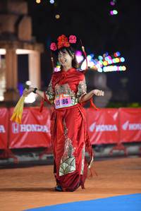 BIB: 21926
                            <button type="button" onclick="openModal(16098670)" class="btn btn-primary btn-sm float-right btn-popup" data-toggle="modal" data-target=".modal-high-quality">
                        <i class="fas fa-shopping-cart"></i> Add to Cart
                    </button>
                                            <button type="button" onclick="isThisMe(16098670, true)" class="btn btn-success btn-sm float-right btn-popup btn-isme hidden" data-toggle="tooltip" data-placement="bottom" title="นี่คือรูปของคุณใช่ไหม คลิกที่นี่เพื่อเอาเข้าอัลบั้ม">
                        <i class="fas fa-plus"></i> Add to album
                    </button>
                    <button type="button" onclick="isThisMe(16098670, false)" class="btn btn-warning btn-sm float-right btn-popup btn-isnotme hidden">
                        <i class="fas fa-ban"></i> Remove from album
                    </button>