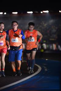 BIB: 238, 594
                            <button type="button" onclick="openModal(18047185)" class="btn btn-primary btn-sm float-right btn-popup" data-toggle="modal" data-target=".modal-high-quality">
                        <i class="fas fa-shopping-cart"></i> Add to Cart
                    </button>
                                            <button type="button" onclick="isThisMe(18047185, true)" class="btn btn-success btn-sm float-right btn-popup btn-isme hidden" data-toggle="tooltip" data-placement="bottom" title="นี่คือรูปของคุณใช่ไหม คลิกที่นี่เพื่อเอาเข้าอัลบั้ม">
                        <i class="fas fa-plus"></i> Add to album
                    </button>
                    <button type="button" onclick="isThisMe(18047185, false)" class="btn btn-warning btn-sm float-right btn-popup btn-isnotme hidden">
                        <i class="fas fa-ban"></i> Remove from album
                    </button>