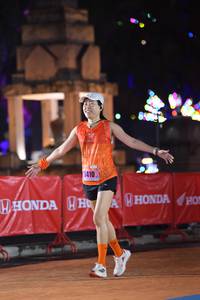 BIB: 3410
                            <button type="button" onclick="openModal(18007343)" class="btn btn-primary btn-sm float-right btn-popup" data-toggle="modal" data-target=".modal-high-quality">
                        <i class="fas fa-shopping-cart"></i> Add to Cart
                    </button>
                                            <button type="button" onclick="isThisMe(18007343, true)" class="btn btn-success btn-sm float-right btn-popup btn-isme hidden" data-toggle="tooltip" data-placement="bottom" title="นี่คือรูปของคุณใช่ไหม คลิกที่นี่เพื่อเอาเข้าอัลบั้ม">
                        <i class="fas fa-plus"></i> Add to album
                    </button>
                    <button type="button" onclick="isThisMe(18007343, false)" class="btn btn-warning btn-sm float-right btn-popup btn-isnotme hidden">
                        <i class="fas fa-ban"></i> Remove from album
                    </button>