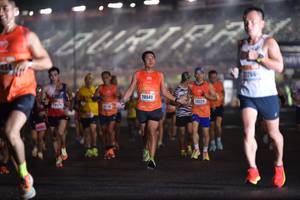 BIB: 20548, 20171, 20235
                            <button type="button" onclick="openModal(18049874)" class="btn btn-primary btn-sm float-right btn-popup" data-toggle="modal" data-target=".modal-high-quality">
                        <i class="fas fa-shopping-cart"></i> Add to Cart
                    </button>
                                            <button type="button" onclick="isThisMe(18049874, true)" class="btn btn-success btn-sm float-right btn-popup btn-isme hidden" data-toggle="tooltip" data-placement="bottom" title="นี่คือรูปของคุณใช่ไหม คลิกที่นี่เพื่อเอาเข้าอัลบั้ม">
                        <i class="fas fa-plus"></i> Add to album
                    </button>
                    <button type="button" onclick="isThisMe(18049874, false)" class="btn btn-warning btn-sm float-right btn-popup btn-isnotme hidden">
                        <i class="fas fa-ban"></i> Remove from album
                    </button>