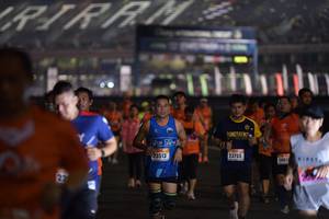 BIB: 23513, 23705, 2405
                            <button type="button" onclick="openModal(18046267)" class="btn btn-primary btn-sm float-right btn-popup" data-toggle="modal" data-target=".modal-high-quality">
                        <i class="fas fa-shopping-cart"></i> Add to Cart
                    </button>
                                            <button type="button" onclick="isThisMe(18046267, true)" class="btn btn-success btn-sm float-right btn-popup btn-isme hidden" data-toggle="tooltip" data-placement="bottom" title="นี่คือรูปของคุณใช่ไหม คลิกที่นี่เพื่อเอาเข้าอัลบั้ม">
                        <i class="fas fa-plus"></i> Add to album
                    </button>
                    <button type="button" onclick="isThisMe(18046267, false)" class="btn btn-warning btn-sm float-right btn-popup btn-isnotme hidden">
                        <i class="fas fa-ban"></i> Remove from album
                    </button>