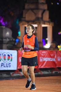 BIB: 20233
                            <button type="button" onclick="openModal(16094332)" class="btn btn-primary btn-sm float-right btn-popup" data-toggle="modal" data-target=".modal-high-quality">
                        <i class="fas fa-shopping-cart"></i> Add to Cart
                    </button>
                                            <button type="button" onclick="isThisMe(16094332, true)" class="btn btn-success btn-sm float-right btn-popup btn-isme hidden" data-toggle="tooltip" data-placement="bottom" title="นี่คือรูปของคุณใช่ไหม คลิกที่นี่เพื่อเอาเข้าอัลบั้ม">
                        <i class="fas fa-plus"></i> Add to album
                    </button>
                    <button type="button" onclick="isThisMe(16094332, false)" class="btn btn-warning btn-sm float-right btn-popup btn-isnotme hidden">
                        <i class="fas fa-ban"></i> Remove from album
                    </button>