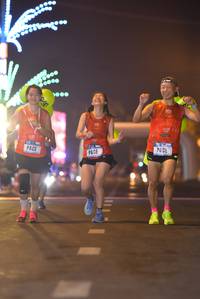 BIB: 25411
                            <button type="button" onclick="openModal(16102881)" class="btn btn-primary btn-sm float-right btn-popup" data-toggle="modal" data-target=".modal-high-quality">
                        <i class="fas fa-shopping-cart"></i> Add to Cart
                    </button>
                                            <button type="button" onclick="isThisMe(16102881, true)" class="btn btn-success btn-sm float-right btn-popup btn-isme hidden" data-toggle="tooltip" data-placement="bottom" title="นี่คือรูปของคุณใช่ไหม คลิกที่นี่เพื่อเอาเข้าอัลบั้ม">
                        <i class="fas fa-plus"></i> Add to album
                    </button>
                    <button type="button" onclick="isThisMe(16102881, false)" class="btn btn-warning btn-sm float-right btn-popup btn-isnotme hidden">
                        <i class="fas fa-ban"></i> Remove from album
                    </button>