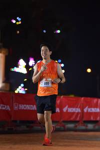 BIB: 2330
                            <button type="button" onclick="openModal(16093455)" class="btn btn-primary btn-sm float-right btn-popup" data-toggle="modal" data-target=".modal-high-quality">
                        <i class="fas fa-shopping-cart"></i> Add to Cart
                    </button>
                                            <button type="button" onclick="isThisMe(16093455, true)" class="btn btn-success btn-sm float-right btn-popup btn-isme hidden" data-toggle="tooltip" data-placement="bottom" title="นี่คือรูปของคุณใช่ไหม คลิกที่นี่เพื่อเอาเข้าอัลบั้ม">
                        <i class="fas fa-plus"></i> Add to album
                    </button>
                    <button type="button" onclick="isThisMe(16093455, false)" class="btn btn-warning btn-sm float-right btn-popup btn-isnotme hidden">
                        <i class="fas fa-ban"></i> Remove from album
                    </button>