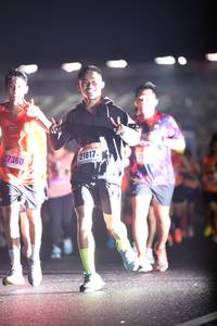 BIB: 27360, 21817
                            <button type="button" onclick="openModal(18050397)" class="btn btn-primary btn-sm float-right btn-popup" data-toggle="modal" data-target=".modal-high-quality">
                        <i class="fas fa-shopping-cart"></i> Add to Cart
                    </button>
                                            <button type="button" onclick="isThisMe(18050397, true)" class="btn btn-success btn-sm float-right btn-popup btn-isme hidden" data-toggle="tooltip" data-placement="bottom" title="นี่คือรูปของคุณใช่ไหม คลิกที่นี่เพื่อเอาเข้าอัลบั้ม">
                        <i class="fas fa-plus"></i> Add to album
                    </button>
                    <button type="button" onclick="isThisMe(18050397, false)" class="btn btn-warning btn-sm float-right btn-popup btn-isnotme hidden">
                        <i class="fas fa-ban"></i> Remove from album
                    </button>