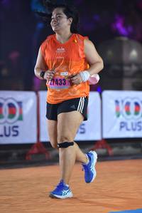 BIB: 21033, 0464
                            <button type="button" onclick="openModal(16092864)" class="btn btn-primary btn-sm float-right btn-popup" data-toggle="modal" data-target=".modal-high-quality">
                        <i class="fas fa-shopping-cart"></i> Add to Cart
                    </button>
                                            <button type="button" onclick="isThisMe(16092864, true)" class="btn btn-success btn-sm float-right btn-popup btn-isme hidden" data-toggle="tooltip" data-placement="bottom" title="นี่คือรูปของคุณใช่ไหม คลิกที่นี่เพื่อเอาเข้าอัลบั้ม">
                        <i class="fas fa-plus"></i> Add to album
                    </button>
                    <button type="button" onclick="isThisMe(16092864, false)" class="btn btn-warning btn-sm float-right btn-popup btn-isnotme hidden">
                        <i class="fas fa-ban"></i> Remove from album
                    </button>