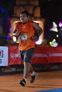 BIB: 2329, 25154, 21417, 22476
                            <button type="button" onclick="openModal(16094869)" class="btn btn-primary btn-sm float-right btn-popup" data-toggle="modal" data-target=".modal-high-quality">
                        <i class="fas fa-shopping-cart"></i> Add to Cart
                    </button>
                                            <button type="button" onclick="isThisMe(16094869, true)" class="btn btn-success btn-sm float-right btn-popup btn-isme hidden" data-toggle="tooltip" data-placement="bottom" title="นี่คือรูปของคุณใช่ไหม คลิกที่นี่เพื่อเอาเข้าอัลบั้ม">
                        <i class="fas fa-plus"></i> Add to album
                    </button>
                    <button type="button" onclick="isThisMe(16094869, false)" class="btn btn-warning btn-sm float-right btn-popup btn-isnotme hidden">
                        <i class="fas fa-ban"></i> Remove from album
                    </button>