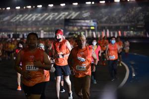 BIB: 23775, 23917
                            <button type="button" onclick="openModal(18046155)" class="btn btn-primary btn-sm float-right btn-popup" data-toggle="modal" data-target=".modal-high-quality">
                        <i class="fas fa-shopping-cart"></i> Add to Cart
                    </button>
                                            <button type="button" onclick="isThisMe(18046155, true)" class="btn btn-success btn-sm float-right btn-popup btn-isme hidden" data-toggle="tooltip" data-placement="bottom" title="นี่คือรูปของคุณใช่ไหม คลิกที่นี่เพื่อเอาเข้าอัลบั้ม">
                        <i class="fas fa-plus"></i> Add to album
                    </button>
                    <button type="button" onclick="isThisMe(18046155, false)" class="btn btn-warning btn-sm float-right btn-popup btn-isnotme hidden">
                        <i class="fas fa-ban"></i> Remove from album
                    </button>