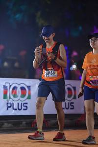 BIB: 25593
                            <button type="button" onclick="openModal(16097924)" class="btn btn-primary btn-sm float-right btn-popup" data-toggle="modal" data-target=".modal-high-quality">
                        <i class="fas fa-shopping-cart"></i> Add to Cart
                    </button>
                                            <button type="button" onclick="isThisMe(16097924, true)" class="btn btn-success btn-sm float-right btn-popup btn-isme hidden" data-toggle="tooltip" data-placement="bottom" title="นี่คือรูปของคุณใช่ไหม คลิกที่นี่เพื่อเอาเข้าอัลบั้ม">
                        <i class="fas fa-plus"></i> Add to album
                    </button>
                    <button type="button" onclick="isThisMe(16097924, false)" class="btn btn-warning btn-sm float-right btn-popup btn-isnotme hidden">
                        <i class="fas fa-ban"></i> Remove from album
                    </button>