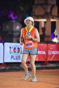 BIB: 
                            <button type="button" onclick="openModal(16089105)" class="btn btn-primary btn-sm float-right btn-popup" data-toggle="modal" data-target=".modal-high-quality">
                        <i class="fas fa-shopping-cart"></i> Add to Cart
                    </button>
                                            <button type="button" onclick="isThisMe(16089105, true)" class="btn btn-success btn-sm float-right btn-popup btn-isme hidden" data-toggle="tooltip" data-placement="bottom" title="นี่คือรูปของคุณใช่ไหม คลิกที่นี่เพื่อเอาเข้าอัลบั้ม">
                        <i class="fas fa-plus"></i> Add to album
                    </button>
                    <button type="button" onclick="isThisMe(16089105, false)" class="btn btn-warning btn-sm float-right btn-popup btn-isnotme hidden">
                        <i class="fas fa-ban"></i> Remove from album
                    </button>