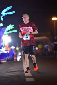 BIB: 2206
                            <button type="button" onclick="openModal(18004527)" class="btn btn-primary btn-sm float-right btn-popup" data-toggle="modal" data-target=".modal-high-quality">
                        <i class="fas fa-shopping-cart"></i> Add to Cart
                    </button>
                                            <button type="button" onclick="isThisMe(18004527, true)" class="btn btn-success btn-sm float-right btn-popup btn-isme hidden" data-toggle="tooltip" data-placement="bottom" title="นี่คือรูปของคุณใช่ไหม คลิกที่นี่เพื่อเอาเข้าอัลบั้ม">
                        <i class="fas fa-plus"></i> Add to album
                    </button>
                    <button type="button" onclick="isThisMe(18004527, false)" class="btn btn-warning btn-sm float-right btn-popup btn-isnotme hidden">
                        <i class="fas fa-ban"></i> Remove from album
                    </button>