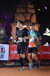 BIB: 063, 23145
                            <button type="button" onclick="openModal(18007876)" class="btn btn-primary btn-sm float-right btn-popup" data-toggle="modal" data-target=".modal-high-quality">
                        <i class="fas fa-shopping-cart"></i> Add to Cart
                    </button>
                                            <button type="button" onclick="isThisMe(18007876, true)" class="btn btn-success btn-sm float-right btn-popup btn-isme hidden" data-toggle="tooltip" data-placement="bottom" title="นี่คือรูปของคุณใช่ไหม คลิกที่นี่เพื่อเอาเข้าอัลบั้ม">
                        <i class="fas fa-plus"></i> Add to album
                    </button>
                    <button type="button" onclick="isThisMe(18007876, false)" class="btn btn-warning btn-sm float-right btn-popup btn-isnotme hidden">
                        <i class="fas fa-ban"></i> Remove from album
                    </button>