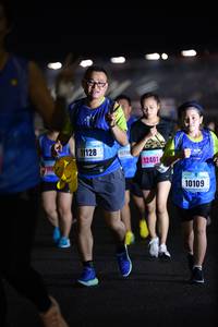 BIB: 11128, 12401, 10109
                            <button type="button" onclick="openModal(18046624)" class="btn btn-primary btn-sm float-right btn-popup" data-toggle="modal" data-target=".modal-high-quality">
                        <i class="fas fa-shopping-cart"></i> Add to Cart
                    </button>
                                            <button type="button" onclick="isThisMe(18046624, true)" class="btn btn-success btn-sm float-right btn-popup btn-isme hidden" data-toggle="tooltip" data-placement="bottom" title="นี่คือรูปของคุณใช่ไหม คลิกที่นี่เพื่อเอาเข้าอัลบั้ม">
                        <i class="fas fa-plus"></i> Add to album
                    </button>
                    <button type="button" onclick="isThisMe(18046624, false)" class="btn btn-warning btn-sm float-right btn-popup btn-isnotme hidden">
                        <i class="fas fa-ban"></i> Remove from album
                    </button>