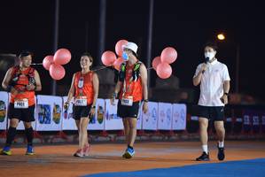 BIB: 22139
                            <button type="button" onclick="openModal(16099375)" class="btn btn-primary btn-sm float-right btn-popup" data-toggle="modal" data-target=".modal-high-quality">
                        <i class="fas fa-shopping-cart"></i> Add to Cart
                    </button>
                                            <button type="button" onclick="isThisMe(16099375, true)" class="btn btn-success btn-sm float-right btn-popup btn-isme hidden" data-toggle="tooltip" data-placement="bottom" title="นี่คือรูปของคุณใช่ไหม คลิกที่นี่เพื่อเอาเข้าอัลบั้ม">
                        <i class="fas fa-plus"></i> Add to album
                    </button>
                    <button type="button" onclick="isThisMe(16099375, false)" class="btn btn-warning btn-sm float-right btn-popup btn-isnotme hidden">
                        <i class="fas fa-ban"></i> Remove from album
                    </button>