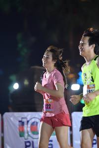 BIB: 1236
                            <button type="button" onclick="openModal(16090060)" class="btn btn-primary btn-sm float-right btn-popup" data-toggle="modal" data-target=".modal-high-quality">
                        <i class="fas fa-shopping-cart"></i> Add to Cart
                    </button>
                                            <button type="button" onclick="isThisMe(16090060, true)" class="btn btn-success btn-sm float-right btn-popup btn-isme hidden" data-toggle="tooltip" data-placement="bottom" title="นี่คือรูปของคุณใช่ไหม คลิกที่นี่เพื่อเอาเข้าอัลบั้ม">
                        <i class="fas fa-plus"></i> Add to album
                    </button>
                    <button type="button" onclick="isThisMe(16090060, false)" class="btn btn-warning btn-sm float-right btn-popup btn-isnotme hidden">
                        <i class="fas fa-ban"></i> Remove from album
                    </button>