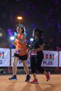 BIB: 250, 254
                            <button type="button" onclick="openModal(16094270)" class="btn btn-primary btn-sm float-right btn-popup" data-toggle="modal" data-target=".modal-high-quality">
                        <i class="fas fa-shopping-cart"></i> Add to Cart
                    </button>
                                            <button type="button" onclick="isThisMe(16094270, true)" class="btn btn-success btn-sm float-right btn-popup btn-isme hidden" data-toggle="tooltip" data-placement="bottom" title="นี่คือรูปของคุณใช่ไหม คลิกที่นี่เพื่อเอาเข้าอัลบั้ม">
                        <i class="fas fa-plus"></i> Add to album
                    </button>
                    <button type="button" onclick="isThisMe(16094270, false)" class="btn btn-warning btn-sm float-right btn-popup btn-isnotme hidden">
                        <i class="fas fa-ban"></i> Remove from album
                    </button>