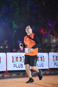 BIB: 246
                            <button type="button" onclick="openModal(18011905)" class="btn btn-primary btn-sm float-right btn-popup" data-toggle="modal" data-target=".modal-high-quality">
                        <i class="fas fa-shopping-cart"></i> Add to Cart
                    </button>
                                            <button type="button" onclick="isThisMe(18011905, true)" class="btn btn-success btn-sm float-right btn-popup btn-isme hidden" data-toggle="tooltip" data-placement="bottom" title="นี่คือรูปของคุณใช่ไหม คลิกที่นี่เพื่อเอาเข้าอัลบั้ม">
                        <i class="fas fa-plus"></i> Add to album
                    </button>
                    <button type="button" onclick="isThisMe(18011905, false)" class="btn btn-warning btn-sm float-right btn-popup btn-isnotme hidden">
                        <i class="fas fa-ban"></i> Remove from album
                    </button>