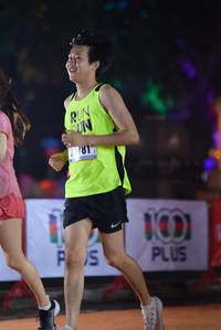 BIB: 24236
                            <button type="button" onclick="openModal(16090022)" class="btn btn-primary btn-sm float-right btn-popup" data-toggle="modal" data-target=".modal-high-quality">
                        <i class="fas fa-shopping-cart"></i> Add to Cart
                    </button>
                                            <button type="button" onclick="isThisMe(16090022, true)" class="btn btn-success btn-sm float-right btn-popup btn-isme hidden" data-toggle="tooltip" data-placement="bottom" title="นี่คือรูปของคุณใช่ไหม คลิกที่นี่เพื่อเอาเข้าอัลบั้ม">
                        <i class="fas fa-plus"></i> Add to album
                    </button>
                    <button type="button" onclick="isThisMe(16090022, false)" class="btn btn-warning btn-sm float-right btn-popup btn-isnotme hidden">
                        <i class="fas fa-ban"></i> Remove from album
                    </button>