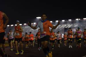 BIB: 26482
                            <button type="button" onclick="openModal(18050852)" class="btn btn-primary btn-sm float-right btn-popup" data-toggle="modal" data-target=".modal-high-quality">
                        <i class="fas fa-shopping-cart"></i> Add to Cart
                    </button>
                                            <button type="button" onclick="isThisMe(18050852, true)" class="btn btn-success btn-sm float-right btn-popup btn-isme hidden" data-toggle="tooltip" data-placement="bottom" title="นี่คือรูปของคุณใช่ไหม คลิกที่นี่เพื่อเอาเข้าอัลบั้ม">
                        <i class="fas fa-plus"></i> Add to album
                    </button>
                    <button type="button" onclick="isThisMe(18050852, false)" class="btn btn-warning btn-sm float-right btn-popup btn-isnotme hidden">
                        <i class="fas fa-ban"></i> Remove from album
                    </button>