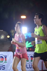 BIB: 781, 1122
                            <button type="button" onclick="openModal(18005974)" class="btn btn-primary btn-sm float-right btn-popup" data-toggle="modal" data-target=".modal-high-quality">
                        <i class="fas fa-shopping-cart"></i> Add to Cart
                    </button>
                                            <button type="button" onclick="isThisMe(18005974, true)" class="btn btn-success btn-sm float-right btn-popup btn-isme hidden" data-toggle="tooltip" data-placement="bottom" title="นี่คือรูปของคุณใช่ไหม คลิกที่นี่เพื่อเอาเข้าอัลบั้ม">
                        <i class="fas fa-plus"></i> Add to album
                    </button>
                    <button type="button" onclick="isThisMe(18005974, false)" class="btn btn-warning btn-sm float-right btn-popup btn-isnotme hidden">
                        <i class="fas fa-ban"></i> Remove from album
                    </button>