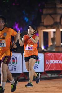 BIB: 062, 634
                            <button type="button" onclick="openModal(18012957)" class="btn btn-primary btn-sm float-right btn-popup" data-toggle="modal" data-target=".modal-high-quality">
                        <i class="fas fa-shopping-cart"></i> Add to Cart
                    </button>
                                            <button type="button" onclick="isThisMe(18012957, true)" class="btn btn-success btn-sm float-right btn-popup btn-isme hidden" data-toggle="tooltip" data-placement="bottom" title="นี่คือรูปของคุณใช่ไหม คลิกที่นี่เพื่อเอาเข้าอัลบั้ม">
                        <i class="fas fa-plus"></i> Add to album
                    </button>
                    <button type="button" onclick="isThisMe(18012957, false)" class="btn btn-warning btn-sm float-right btn-popup btn-isnotme hidden">
                        <i class="fas fa-ban"></i> Remove from album
                    </button>