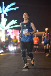 BIB: 22184
                            <button type="button" onclick="openModal(16100367)" class="btn btn-primary btn-sm float-right btn-popup" data-toggle="modal" data-target=".modal-high-quality">
                        <i class="fas fa-shopping-cart"></i> Add to Cart
                    </button>
                                            <button type="button" onclick="isThisMe(16100367, true)" class="btn btn-success btn-sm float-right btn-popup btn-isme hidden" data-toggle="tooltip" data-placement="bottom" title="นี่คือรูปของคุณใช่ไหม คลิกที่นี่เพื่อเอาเข้าอัลบั้ม">
                        <i class="fas fa-plus"></i> Add to album
                    </button>
                    <button type="button" onclick="isThisMe(16100367, false)" class="btn btn-warning btn-sm float-right btn-popup btn-isnotme hidden">
                        <i class="fas fa-ban"></i> Remove from album
                    </button>