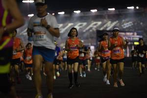 BIB: 21202, 25105, 48585, 26319
                            <button type="button" onclick="openModal(18044643)" class="btn btn-primary btn-sm float-right btn-popup" data-toggle="modal" data-target=".modal-high-quality">
                        <i class="fas fa-shopping-cart"></i> Add to Cart
                    </button>
                                            <button type="button" onclick="isThisMe(18044643, true)" class="btn btn-success btn-sm float-right btn-popup btn-isme hidden" data-toggle="tooltip" data-placement="bottom" title="นี่คือรูปของคุณใช่ไหม คลิกที่นี่เพื่อเอาเข้าอัลบั้ม">
                        <i class="fas fa-plus"></i> Add to album
                    </button>
                    <button type="button" onclick="isThisMe(18044643, false)" class="btn btn-warning btn-sm float-right btn-popup btn-isnotme hidden">
                        <i class="fas fa-ban"></i> Remove from album
                    </button>