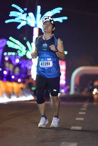 BIB: 8206
                            <button type="button" onclick="openModal(16102991)" class="btn btn-primary btn-sm float-right btn-popup" data-toggle="modal" data-target=".modal-high-quality">
                        <i class="fas fa-shopping-cart"></i> Add to Cart
                    </button>
                                            <button type="button" onclick="isThisMe(16102991, true)" class="btn btn-success btn-sm float-right btn-popup btn-isme hidden" data-toggle="tooltip" data-placement="bottom" title="นี่คือรูปของคุณใช่ไหม คลิกที่นี่เพื่อเอาเข้าอัลบั้ม">
                        <i class="fas fa-plus"></i> Add to album
                    </button>
                    <button type="button" onclick="isThisMe(16102991, false)" class="btn btn-warning btn-sm float-right btn-popup btn-isnotme hidden">
                        <i class="fas fa-ban"></i> Remove from album
                    </button>