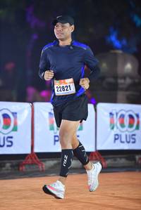 BIB: 25103, 25618
                            <button type="button" onclick="openModal(16098900)" class="btn btn-primary btn-sm float-right btn-popup" data-toggle="modal" data-target=".modal-high-quality">
                        <i class="fas fa-shopping-cart"></i> Add to Cart
                    </button>
                                            <button type="button" onclick="isThisMe(16098900, true)" class="btn btn-success btn-sm float-right btn-popup btn-isme hidden" data-toggle="tooltip" data-placement="bottom" title="นี่คือรูปของคุณใช่ไหม คลิกที่นี่เพื่อเอาเข้าอัลบั้ม">
                        <i class="fas fa-plus"></i> Add to album
                    </button>
                    <button type="button" onclick="isThisMe(16098900, false)" class="btn btn-warning btn-sm float-right btn-popup btn-isnotme hidden">
                        <i class="fas fa-ban"></i> Remove from album
                    </button>