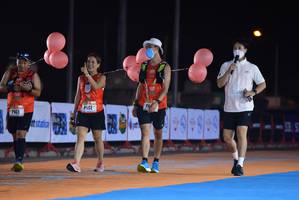 BIB: 22139, 8229, 853
                            <button type="button" onclick="openModal(16099383)" class="btn btn-primary btn-sm float-right btn-popup" data-toggle="modal" data-target=".modal-high-quality">
                        <i class="fas fa-shopping-cart"></i> Add to Cart
                    </button>
                                            <button type="button" onclick="isThisMe(16099383, true)" class="btn btn-success btn-sm float-right btn-popup btn-isme hidden" data-toggle="tooltip" data-placement="bottom" title="นี่คือรูปของคุณใช่ไหม คลิกที่นี่เพื่อเอาเข้าอัลบั้ม">
                        <i class="fas fa-plus"></i> Add to album
                    </button>
                    <button type="button" onclick="isThisMe(16099383, false)" class="btn btn-warning btn-sm float-right btn-popup btn-isnotme hidden">
                        <i class="fas fa-ban"></i> Remove from album
                    </button>