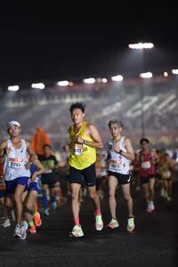 BIB: 092, 21761
                            <button type="button" onclick="openModal(18049789)" class="btn btn-primary btn-sm float-right btn-popup" data-toggle="modal" data-target=".modal-high-quality">
                        <i class="fas fa-shopping-cart"></i> Add to Cart
                    </button>
                                            <button type="button" onclick="isThisMe(18049789, true)" class="btn btn-success btn-sm float-right btn-popup btn-isme hidden" data-toggle="tooltip" data-placement="bottom" title="นี่คือรูปของคุณใช่ไหม คลิกที่นี่เพื่อเอาเข้าอัลบั้ม">
                        <i class="fas fa-plus"></i> Add to album
                    </button>
                    <button type="button" onclick="isThisMe(18049789, false)" class="btn btn-warning btn-sm float-right btn-popup btn-isnotme hidden">
                        <i class="fas fa-ban"></i> Remove from album
                    </button>