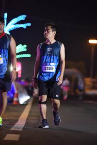 BIB: 42409
                            <button type="button" onclick="openModal(18003675)" class="btn btn-primary btn-sm float-right btn-popup" data-toggle="modal" data-target=".modal-high-quality">
                        <i class="fas fa-shopping-cart"></i> Add to Cart
                    </button>
                                            <button type="button" onclick="isThisMe(18003675, true)" class="btn btn-success btn-sm float-right btn-popup btn-isme hidden" data-toggle="tooltip" data-placement="bottom" title="นี่คือรูปของคุณใช่ไหม คลิกที่นี่เพื่อเอาเข้าอัลบั้ม">
                        <i class="fas fa-plus"></i> Add to album
                    </button>
                    <button type="button" onclick="isThisMe(18003675, false)" class="btn btn-warning btn-sm float-right btn-popup btn-isnotme hidden">
                        <i class="fas fa-ban"></i> Remove from album
                    </button>