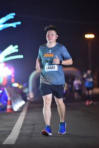 BIB: 300, 64461
                            <button type="button" onclick="openModal(18003384)" class="btn btn-primary btn-sm float-right btn-popup" data-toggle="modal" data-target=".modal-high-quality">
                        <i class="fas fa-shopping-cart"></i> Add to Cart
                    </button>
                                            <button type="button" onclick="isThisMe(18003384, true)" class="btn btn-success btn-sm float-right btn-popup btn-isme hidden" data-toggle="tooltip" data-placement="bottom" title="นี่คือรูปของคุณใช่ไหม คลิกที่นี่เพื่อเอาเข้าอัลบั้ม">
                        <i class="fas fa-plus"></i> Add to album
                    </button>
                    <button type="button" onclick="isThisMe(18003384, false)" class="btn btn-warning btn-sm float-right btn-popup btn-isnotme hidden">
                        <i class="fas fa-ban"></i> Remove from album
                    </button>