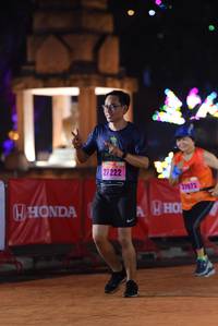 BIB: 120, 22091, 20046
                            <button type="button" onclick="openModal(16090140)" class="btn btn-primary btn-sm float-right btn-popup" data-toggle="modal" data-target=".modal-high-quality">
                        <i class="fas fa-shopping-cart"></i> Add to Cart
                    </button>
                                            <button type="button" onclick="isThisMe(16090140, true)" class="btn btn-success btn-sm float-right btn-popup btn-isme hidden" data-toggle="tooltip" data-placement="bottom" title="นี่คือรูปของคุณใช่ไหม คลิกที่นี่เพื่อเอาเข้าอัลบั้ม">
                        <i class="fas fa-plus"></i> Add to album
                    </button>
                    <button type="button" onclick="isThisMe(16090140, false)" class="btn btn-warning btn-sm float-right btn-popup btn-isnotme hidden">
                        <i class="fas fa-ban"></i> Remove from album
                    </button>