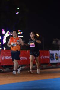 BIB: 203, 25945
                            <button type="button" onclick="openModal(18013882)" class="btn btn-primary btn-sm float-right btn-popup" data-toggle="modal" data-target=".modal-high-quality">
                        <i class="fas fa-shopping-cart"></i> Add to Cart
                    </button>
                                            <button type="button" onclick="isThisMe(18013882, true)" class="btn btn-success btn-sm float-right btn-popup btn-isme hidden" data-toggle="tooltip" data-placement="bottom" title="นี่คือรูปของคุณใช่ไหม คลิกที่นี่เพื่อเอาเข้าอัลบั้ม">
                        <i class="fas fa-plus"></i> Add to album
                    </button>
                    <button type="button" onclick="isThisMe(18013882, false)" class="btn btn-warning btn-sm float-right btn-popup btn-isnotme hidden">
                        <i class="fas fa-ban"></i> Remove from album
                    </button>
