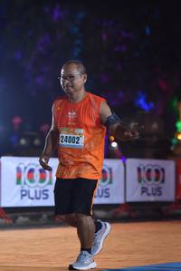 BIB: 24002
                            <button type="button" onclick="openModal(18010114)" class="btn btn-primary btn-sm float-right btn-popup" data-toggle="modal" data-target=".modal-high-quality">
                        <i class="fas fa-shopping-cart"></i> Add to Cart
                    </button>
                                            <button type="button" onclick="isThisMe(18010114, true)" class="btn btn-success btn-sm float-right btn-popup btn-isme hidden" data-toggle="tooltip" data-placement="bottom" title="นี่คือรูปของคุณใช่ไหม คลิกที่นี่เพื่อเอาเข้าอัลบั้ม">
                        <i class="fas fa-plus"></i> Add to album
                    </button>
                    <button type="button" onclick="isThisMe(18010114, false)" class="btn btn-warning btn-sm float-right btn-popup btn-isnotme hidden">
                        <i class="fas fa-ban"></i> Remove from album
                    </button>