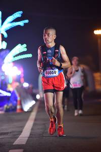 BIB: 40004
                            <button type="button" onclick="openModal(18003859)" class="btn btn-primary btn-sm float-right btn-popup" data-toggle="modal" data-target=".modal-high-quality">
                        <i class="fas fa-shopping-cart"></i> Add to Cart
                    </button>
                                            <button type="button" onclick="isThisMe(18003859, true)" class="btn btn-success btn-sm float-right btn-popup btn-isme hidden" data-toggle="tooltip" data-placement="bottom" title="นี่คือรูปของคุณใช่ไหม คลิกที่นี่เพื่อเอาเข้าอัลบั้ม">
                        <i class="fas fa-plus"></i> Add to album
                    </button>
                    <button type="button" onclick="isThisMe(18003859, false)" class="btn btn-warning btn-sm float-right btn-popup btn-isnotme hidden">
                        <i class="fas fa-ban"></i> Remove from album
                    </button>