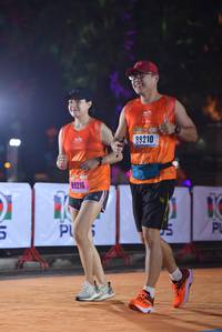 BIB: 89210, 89216
                            <button type="button" onclick="openModal(18006329)" class="btn btn-primary btn-sm float-right btn-popup" data-toggle="modal" data-target=".modal-high-quality">
                        <i class="fas fa-shopping-cart"></i> Add to Cart
                    </button>
                                            <button type="button" onclick="isThisMe(18006329, true)" class="btn btn-success btn-sm float-right btn-popup btn-isme hidden" data-toggle="tooltip" data-placement="bottom" title="นี่คือรูปของคุณใช่ไหม คลิกที่นี่เพื่อเอาเข้าอัลบั้ม">
                        <i class="fas fa-plus"></i> Add to album
                    </button>
                    <button type="button" onclick="isThisMe(18006329, false)" class="btn btn-warning btn-sm float-right btn-popup btn-isnotme hidden">
                        <i class="fas fa-ban"></i> Remove from album
                    </button>