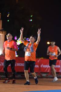BIB: 522
                            <button type="button" onclick="openModal(18012092)" class="btn btn-primary btn-sm float-right btn-popup" data-toggle="modal" data-target=".modal-high-quality">
                        <i class="fas fa-shopping-cart"></i> Add to Cart
                    </button>
                                            <button type="button" onclick="isThisMe(18012092, true)" class="btn btn-success btn-sm float-right btn-popup btn-isme hidden" data-toggle="tooltip" data-placement="bottom" title="นี่คือรูปของคุณใช่ไหม คลิกที่นี่เพื่อเอาเข้าอัลบั้ม">
                        <i class="fas fa-plus"></i> Add to album
                    </button>
                    <button type="button" onclick="isThisMe(18012092, false)" class="btn btn-warning btn-sm float-right btn-popup btn-isnotme hidden">
                        <i class="fas fa-ban"></i> Remove from album
                    </button>