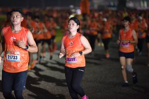 BIB: 21733, 26399, 
                            <button type="button" onclick="openModal(18045393)" class="btn btn-primary btn-sm float-right btn-popup" data-toggle="modal" data-target=".modal-high-quality">
                        <i class="fas fa-shopping-cart"></i> Add to Cart
                    </button>
                                            <button type="button" onclick="isThisMe(18045393, true)" class="btn btn-success btn-sm float-right btn-popup btn-isme hidden" data-toggle="tooltip" data-placement="bottom" title="นี่คือรูปของคุณใช่ไหม คลิกที่นี่เพื่อเอาเข้าอัลบั้ม">
                        <i class="fas fa-plus"></i> Add to album
                    </button>
                    <button type="button" onclick="isThisMe(18045393, false)" class="btn btn-warning btn-sm float-right btn-popup btn-isnotme hidden">
                        <i class="fas fa-ban"></i> Remove from album
                    </button>