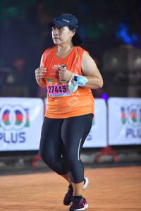 BIB: 25450
                            <button type="button" onclick="openModal(16095553)" class="btn btn-primary btn-sm float-right btn-popup" data-toggle="modal" data-target=".modal-high-quality">
                        <i class="fas fa-shopping-cart"></i> Add to Cart
                    </button>
                                            <button type="button" onclick="isThisMe(16095553, true)" class="btn btn-success btn-sm float-right btn-popup btn-isme hidden" data-toggle="tooltip" data-placement="bottom" title="นี่คือรูปของคุณใช่ไหม คลิกที่นี่เพื่อเอาเข้าอัลบั้ม">
                        <i class="fas fa-plus"></i> Add to album
                    </button>
                    <button type="button" onclick="isThisMe(16095553, false)" class="btn btn-warning btn-sm float-right btn-popup btn-isnotme hidden">
                        <i class="fas fa-ban"></i> Remove from album
                    </button>