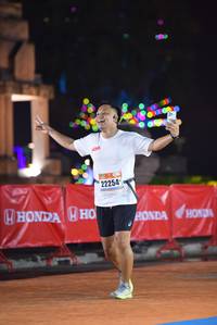 BIB: 2060, 20649
                            <button type="button" onclick="openModal(16093071)" class="btn btn-primary btn-sm float-right btn-popup" data-toggle="modal" data-target=".modal-high-quality">
                        <i class="fas fa-shopping-cart"></i> Add to Cart
                    </button>
                                            <button type="button" onclick="isThisMe(16093071, true)" class="btn btn-success btn-sm float-right btn-popup btn-isme hidden" data-toggle="tooltip" data-placement="bottom" title="นี่คือรูปของคุณใช่ไหม คลิกที่นี่เพื่อเอาเข้าอัลบั้ม">
                        <i class="fas fa-plus"></i> Add to album
                    </button>
                    <button type="button" onclick="isThisMe(16093071, false)" class="btn btn-warning btn-sm float-right btn-popup btn-isnotme hidden">
                        <i class="fas fa-ban"></i> Remove from album
                    </button>