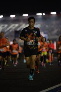 BIB: 23154
                            <button type="button" onclick="openModal(18044752)" class="btn btn-primary btn-sm float-right btn-popup" data-toggle="modal" data-target=".modal-high-quality">
                        <i class="fas fa-shopping-cart"></i> Add to Cart
                    </button>
                                            <button type="button" onclick="isThisMe(18044752, true)" class="btn btn-success btn-sm float-right btn-popup btn-isme hidden" data-toggle="tooltip" data-placement="bottom" title="นี่คือรูปของคุณใช่ไหม คลิกที่นี่เพื่อเอาเข้าอัลบั้ม">
                        <i class="fas fa-plus"></i> Add to album
                    </button>
                    <button type="button" onclick="isThisMe(18044752, false)" class="btn btn-warning btn-sm float-right btn-popup btn-isnotme hidden">
                        <i class="fas fa-ban"></i> Remove from album
                    </button>