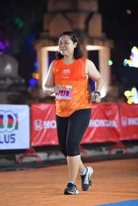 BIB: 278
                            <button type="button" onclick="openModal(18010975)" class="btn btn-primary btn-sm float-right btn-popup" data-toggle="modal" data-target=".modal-high-quality">
                        <i class="fas fa-shopping-cart"></i> Add to Cart
                    </button>
                                            <button type="button" onclick="isThisMe(18010975, true)" class="btn btn-success btn-sm float-right btn-popup btn-isme hidden" data-toggle="tooltip" data-placement="bottom" title="นี่คือรูปของคุณใช่ไหม คลิกที่นี่เพื่อเอาเข้าอัลบั้ม">
                        <i class="fas fa-plus"></i> Add to album
                    </button>
                    <button type="button" onclick="isThisMe(18010975, false)" class="btn btn-warning btn-sm float-right btn-popup btn-isnotme hidden">
                        <i class="fas fa-ban"></i> Remove from album
                    </button>