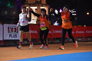 BIB: 27256
                            <button type="button" onclick="openModal(18005811)" class="btn btn-primary btn-sm float-right btn-popup" data-toggle="modal" data-target=".modal-high-quality">
                        <i class="fas fa-shopping-cart"></i> Add to Cart
                    </button>
                                            <button type="button" onclick="isThisMe(18005811, true)" class="btn btn-success btn-sm float-right btn-popup btn-isme hidden" data-toggle="tooltip" data-placement="bottom" title="นี่คือรูปของคุณใช่ไหม คลิกที่นี่เพื่อเอาเข้าอัลบั้ม">
                        <i class="fas fa-plus"></i> Add to album
                    </button>
                    <button type="button" onclick="isThisMe(18005811, false)" class="btn btn-warning btn-sm float-right btn-popup btn-isnotme hidden">
                        <i class="fas fa-ban"></i> Remove from album
                    </button>