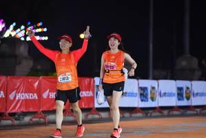 BIB: 22102, 2246
                            <button type="button" onclick="openModal(16095976)" class="btn btn-primary btn-sm float-right btn-popup" data-toggle="modal" data-target=".modal-high-quality">
                        <i class="fas fa-shopping-cart"></i> Add to Cart
                    </button>
                                            <button type="button" onclick="isThisMe(16095976, true)" class="btn btn-success btn-sm float-right btn-popup btn-isme hidden" data-toggle="tooltip" data-placement="bottom" title="นี่คือรูปของคุณใช่ไหม คลิกที่นี่เพื่อเอาเข้าอัลบั้ม">
                        <i class="fas fa-plus"></i> Add to album
                    </button>
                    <button type="button" onclick="isThisMe(16095976, false)" class="btn btn-warning btn-sm float-right btn-popup btn-isnotme hidden">
                        <i class="fas fa-ban"></i> Remove from album
                    </button>